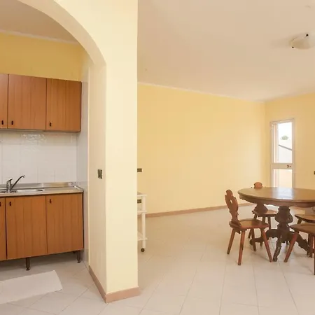 Holiday home Erica Cindy Villa San Pietro