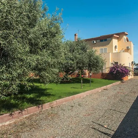 Erica Cindy * Villa San Pietro
